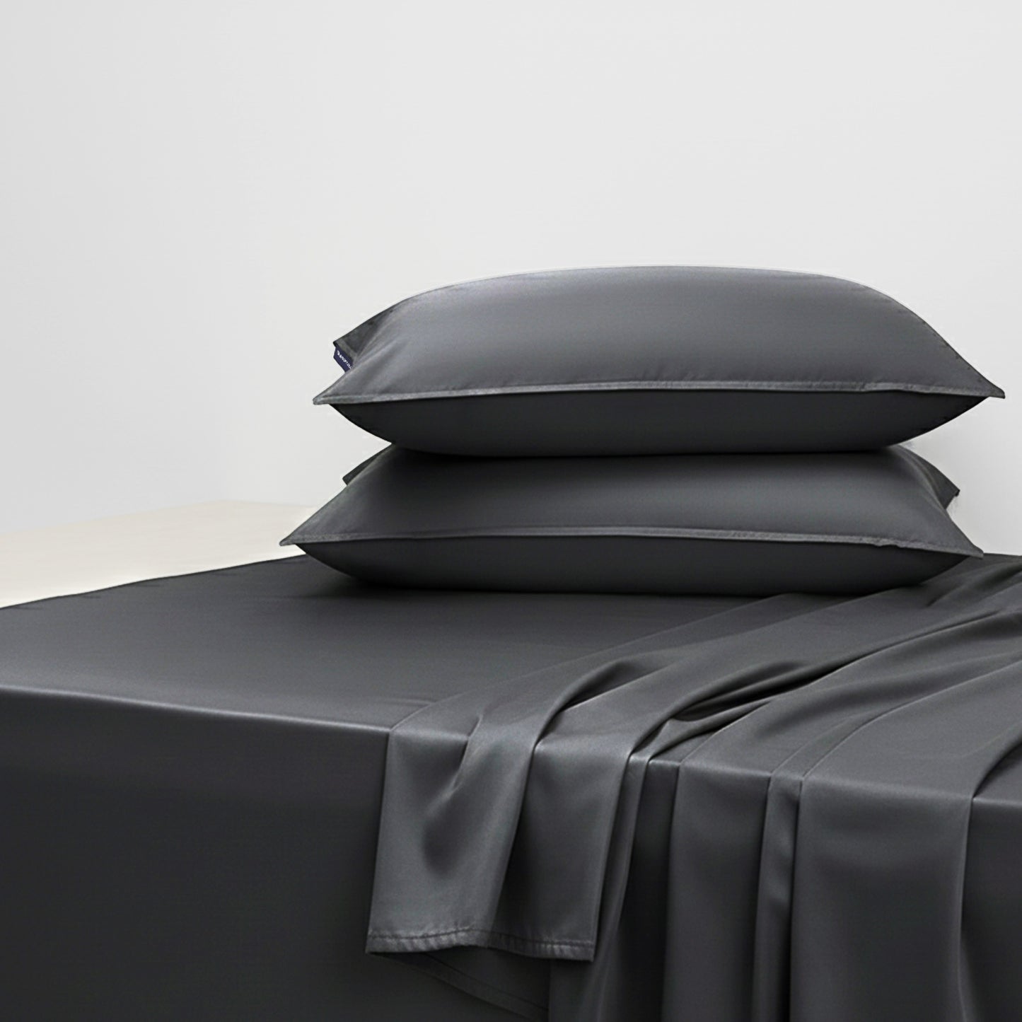 Sleepmax Luxury 4-Piece Bed Sheet Set | 79″ × 87″